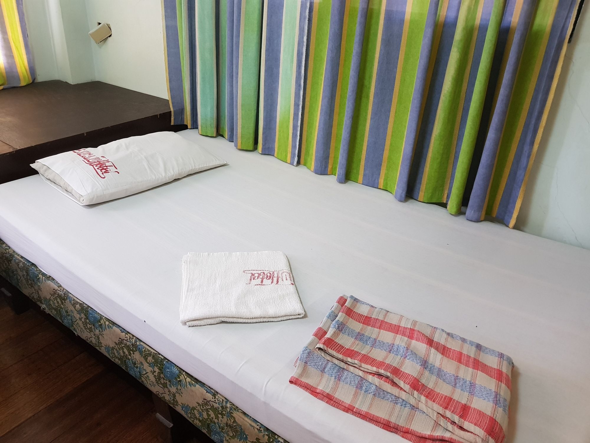 Texicano Hotel Main Laoag Bagian luar foto